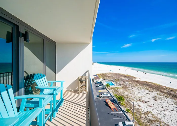 Apartment Island Winds West 776 *