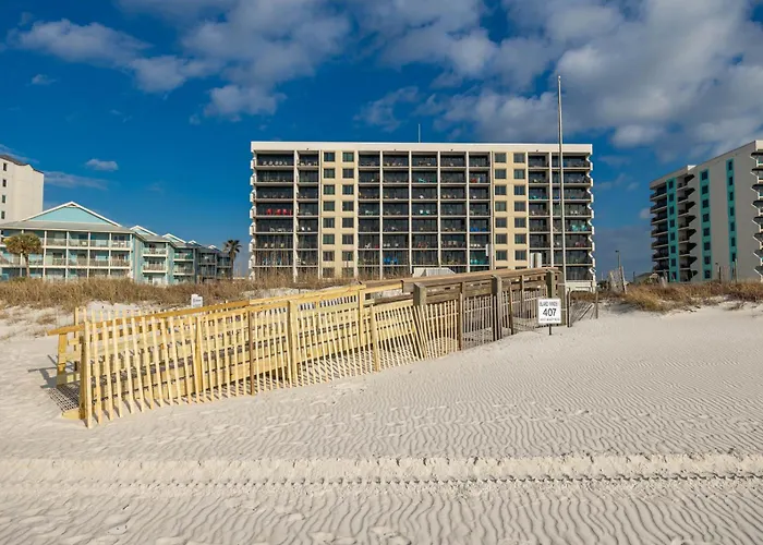 Apartment Island Winds West 776 *